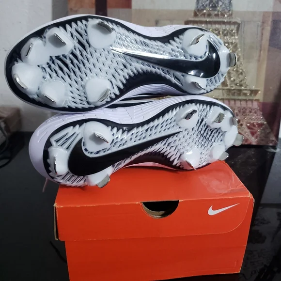 💯NEW Nike Zoom Hyperdiamond 3  Women's • Black/White/Black💯Original💯 - Picture 3 of 6